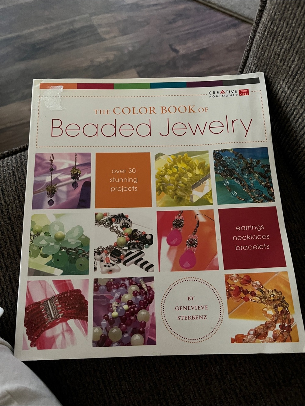 The Color Book of Beaded Jewelry Creative Homeowner